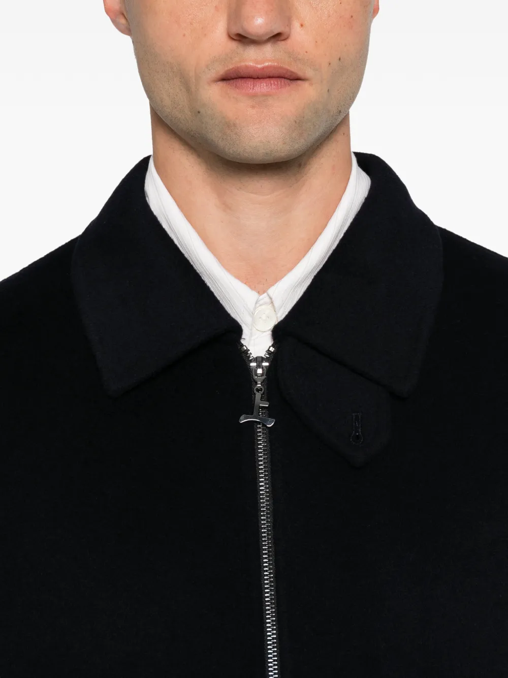 ON THE BUND zip-up flap-pocket jacket Blauw