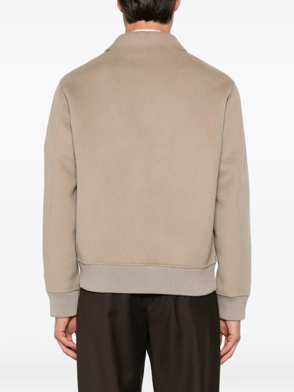 ON THE BUND Jack met klepzak en rits Beige