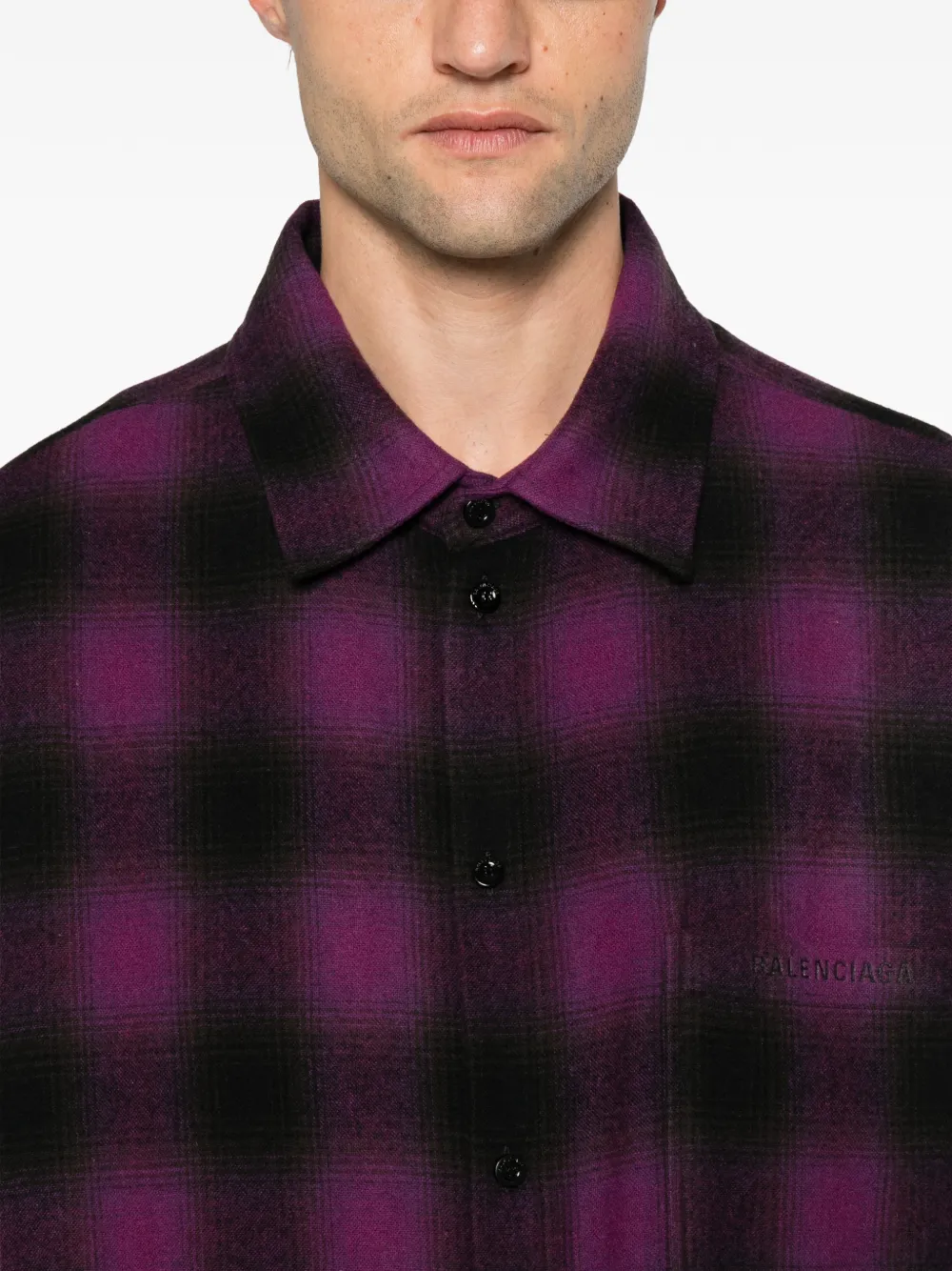 Balenciaga Geruit overhemd met geborduurd logo Paars
