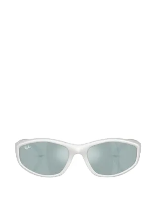 Ray-Ban