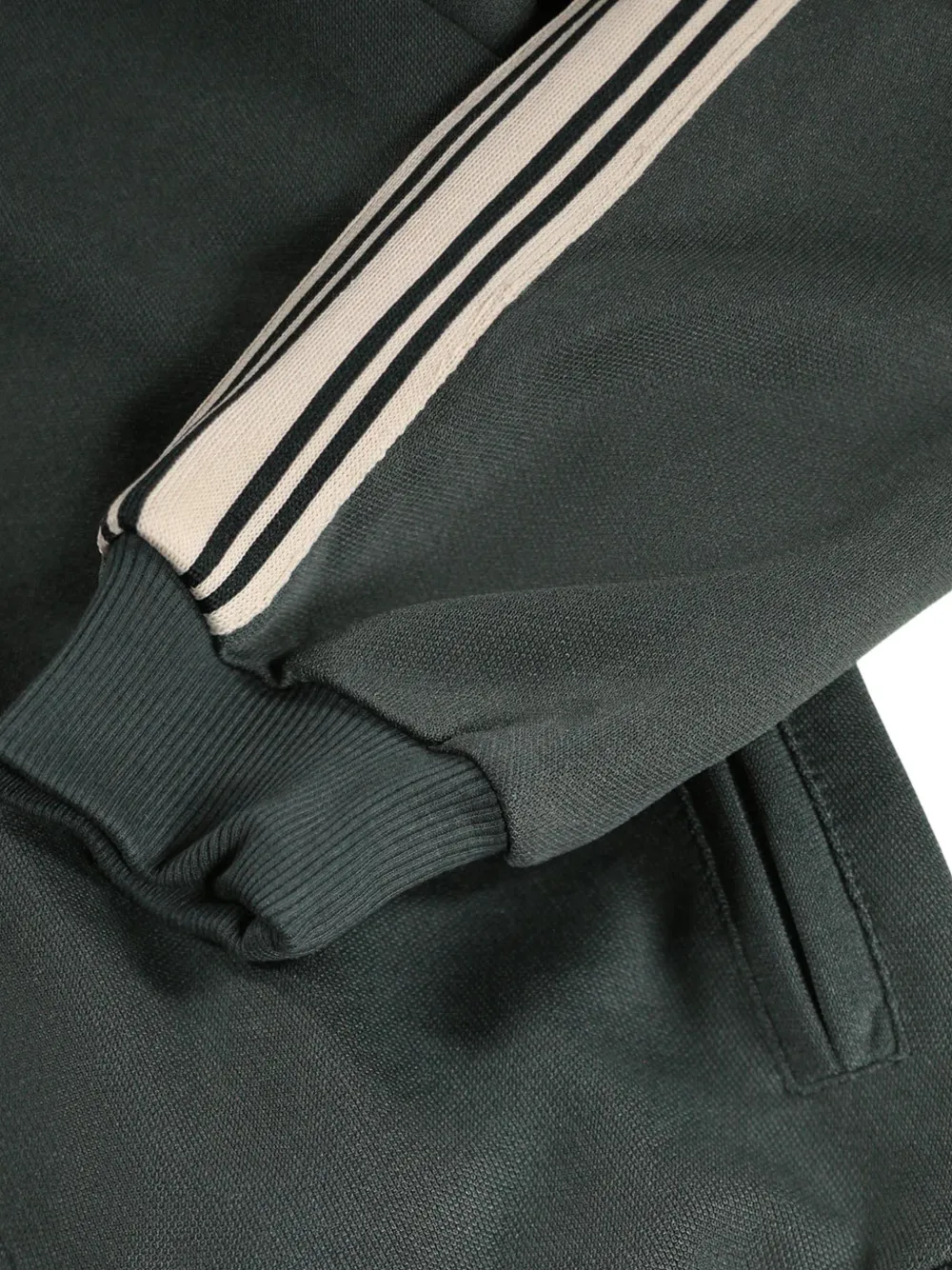 Molo Meracer sweater met zijstreep en rits Groen