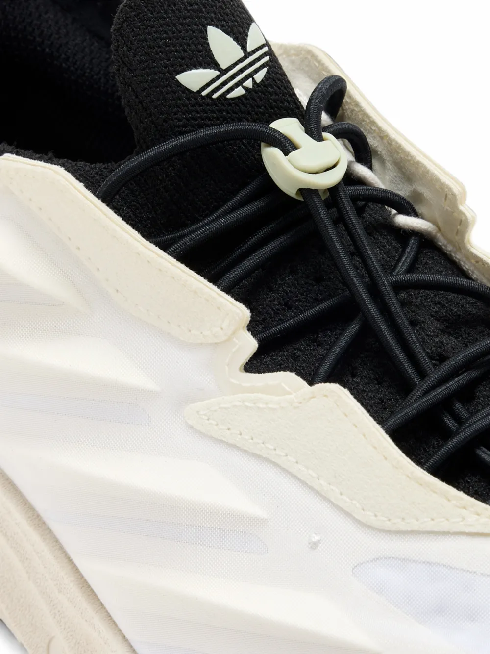 adidas Terra Mono Lightstrike sneakers Wit