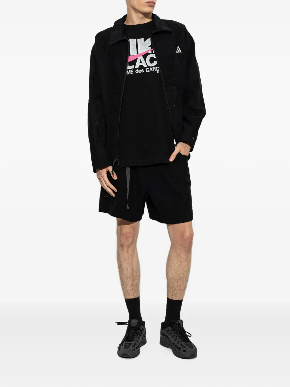 Nike ACG Dolomiti ribfluwelen jack Zwart