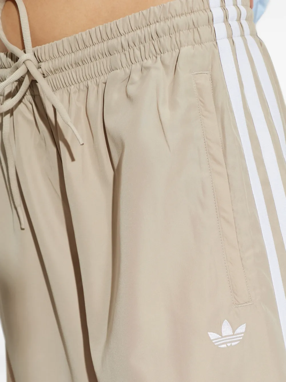 adidas Trainingsbroek met geborduurd logo Beige