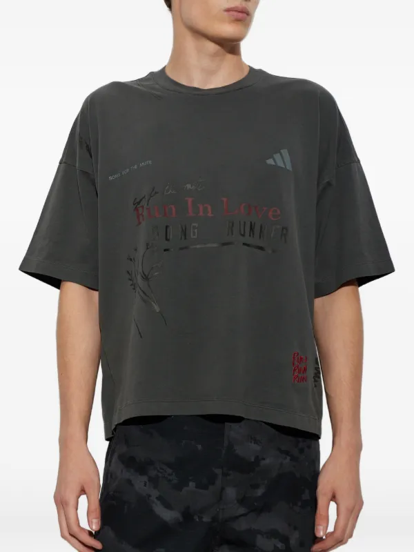  Song For The Mute ダメージ加工 tシャツ Adidas x Song For The Mute logo-print Cotton T-shirt | Grey | FARFETCH