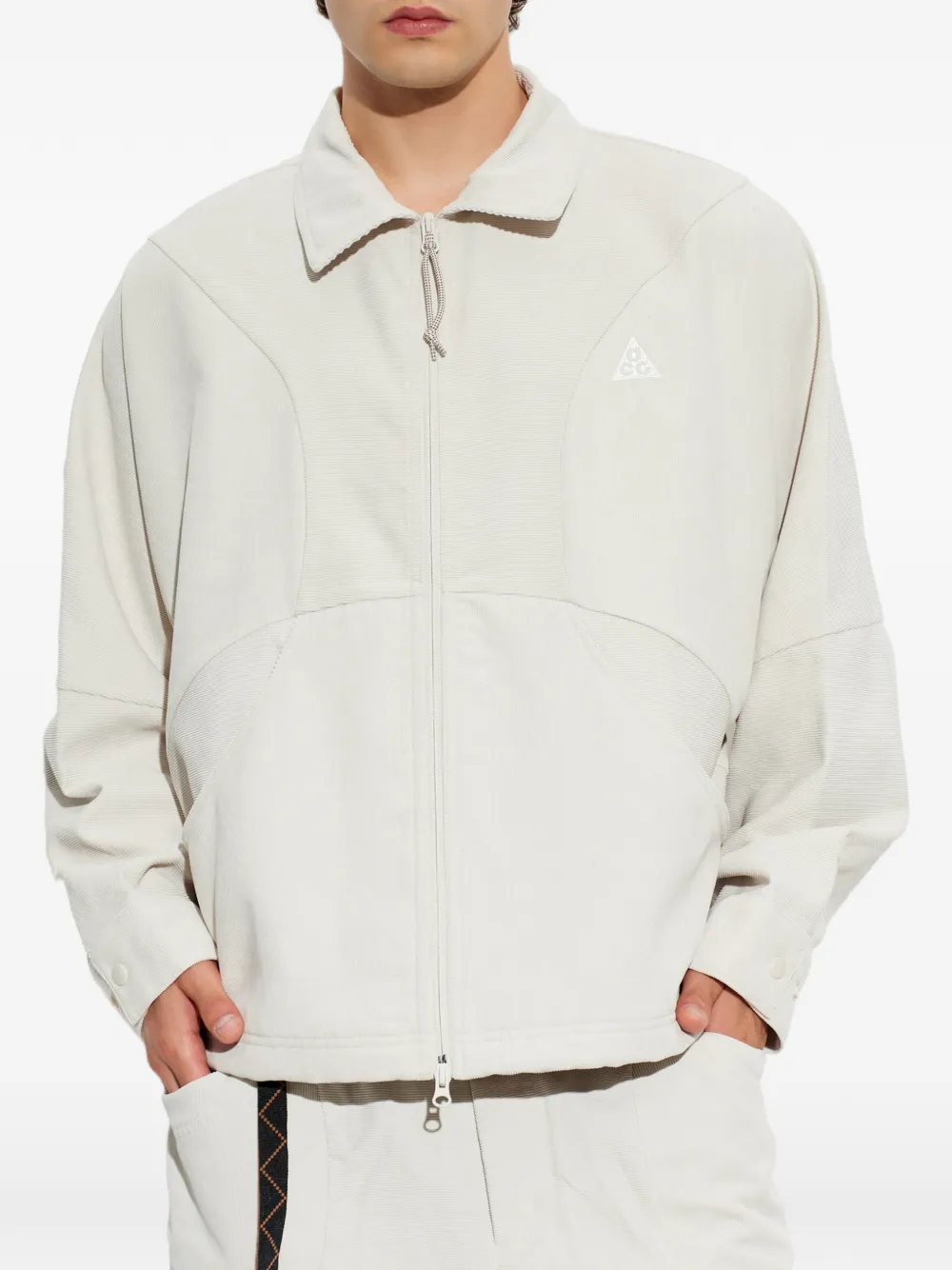 Nike ACG Dolomiti lichtgewicht jack met rits Wit
