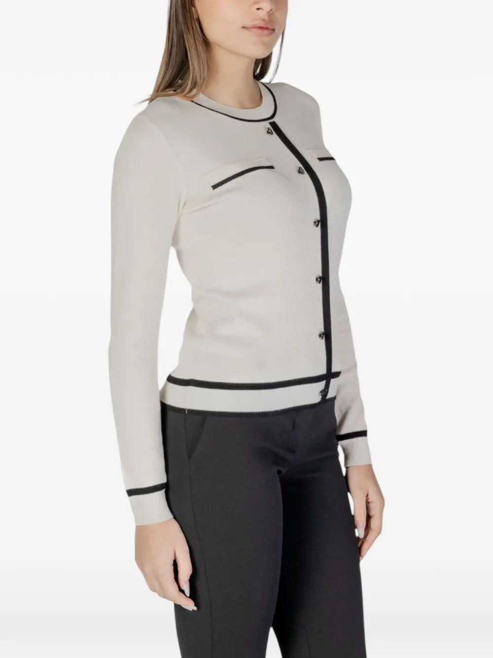Morgan Trui met contrasterende afwerking en knopen Beige