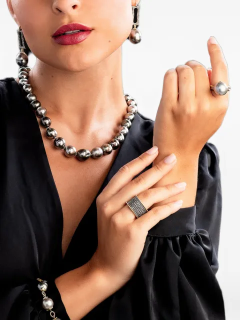 Leigh Maxwell Bahari Tahitian pearl and diamond ring