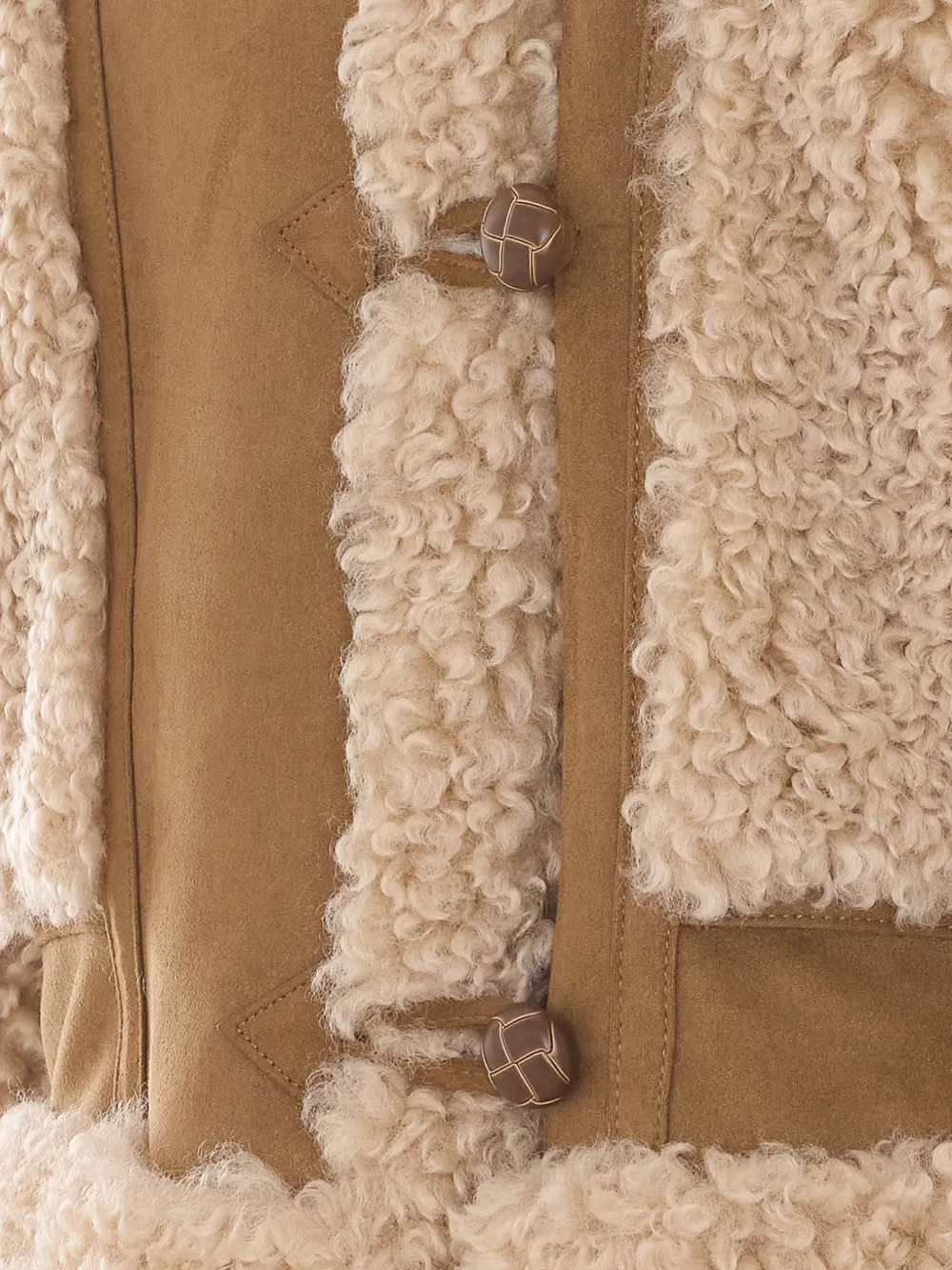 VEGANCODE Jack met vlakken van imitatiebont Beige