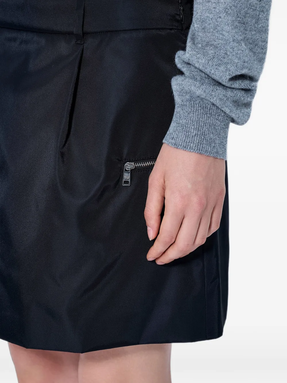 Prada zip-pocket mini skirt Zwart