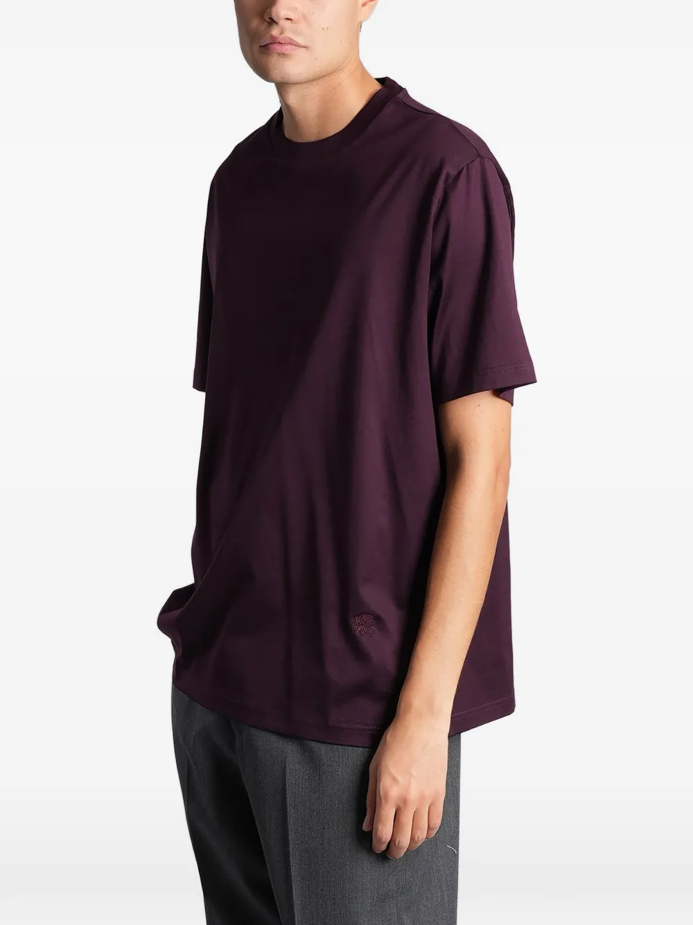 Low Brand B240 T-shirt met geborduurd logo Paars