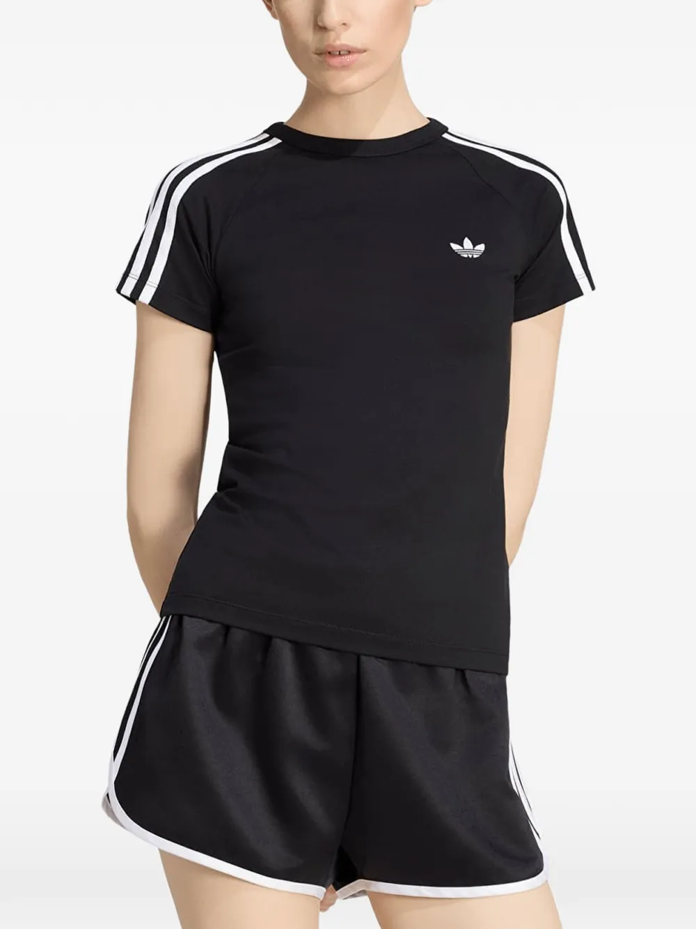 adidas T-shirt con logo Trefoil e strisce laterali - Nero