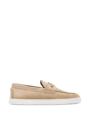 PRADA ベージュ フラットシューズ Prada logo-plaque Suede Loafers | Neutrals | FARFETCH