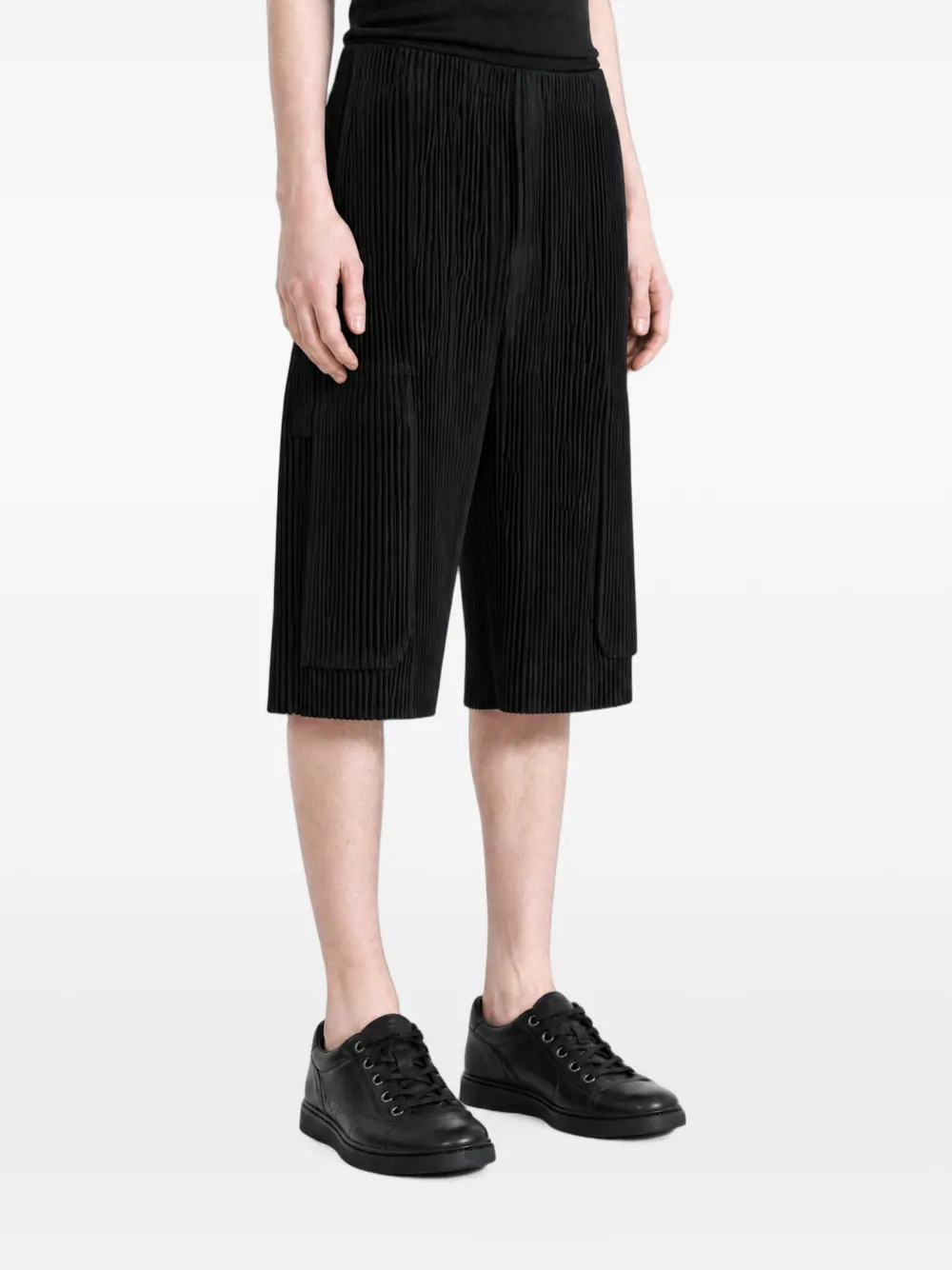 Homme Plissé Issey Miyake Geplooide bermuda shorts Zwart
