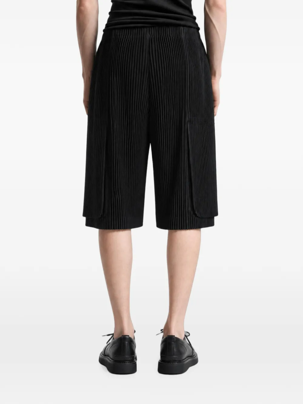 Homme Plissé Issey Miyake Geplooide bermuda shorts Zwart