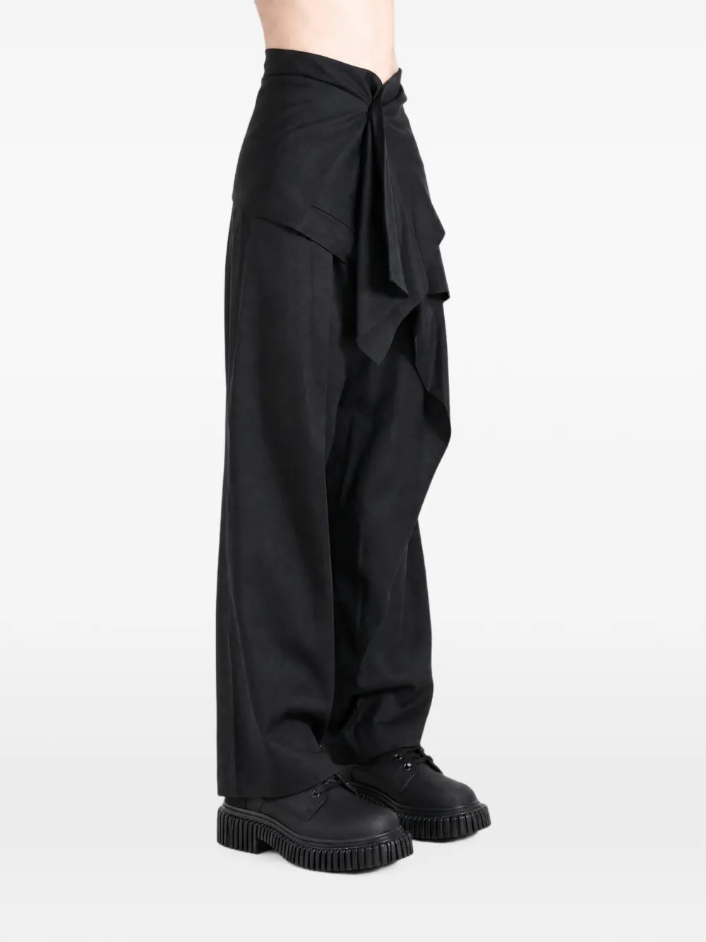 Issey Miyake Gelaagde gedrapeerde broek Zwart