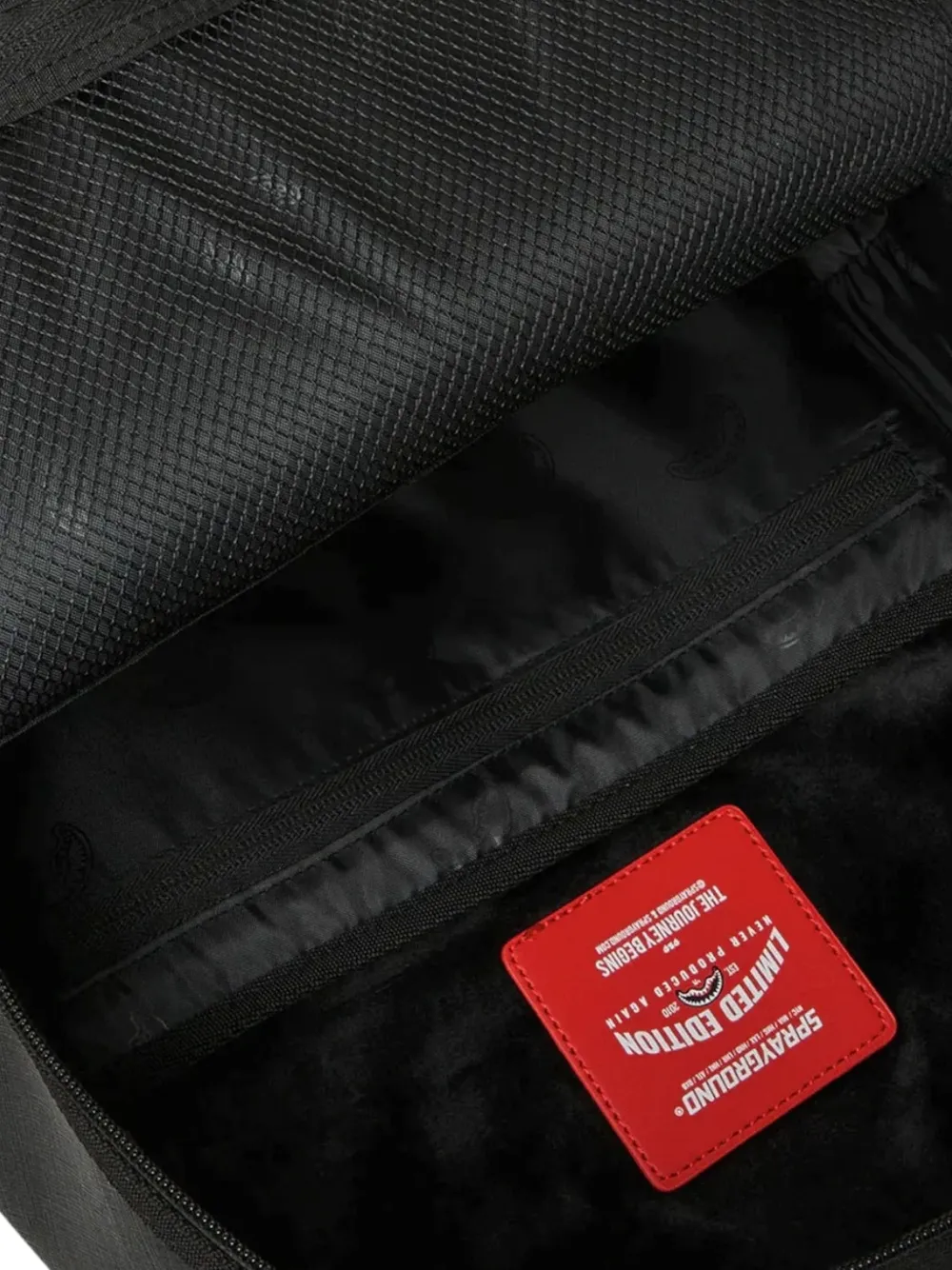 Sprayground x Disney Stitch Breakout rugzak Bruin