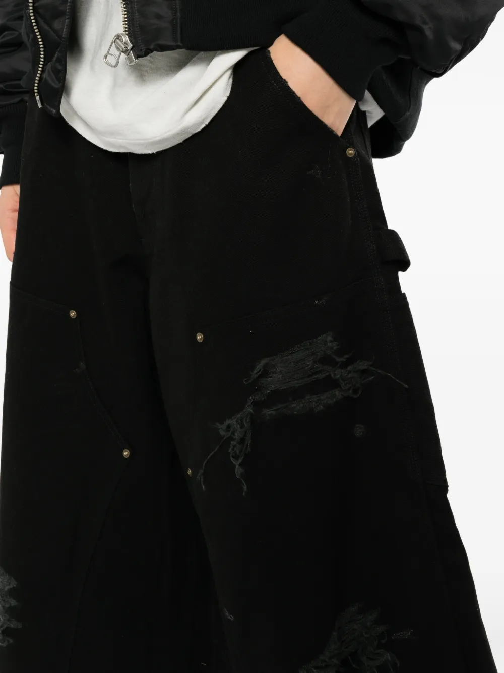 KAMIYA distressed panelled shorts Zwart