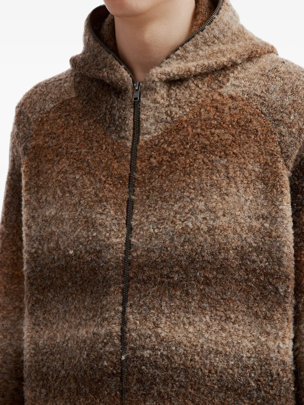 izzue gradient-effect zip-up hoodie Bruin