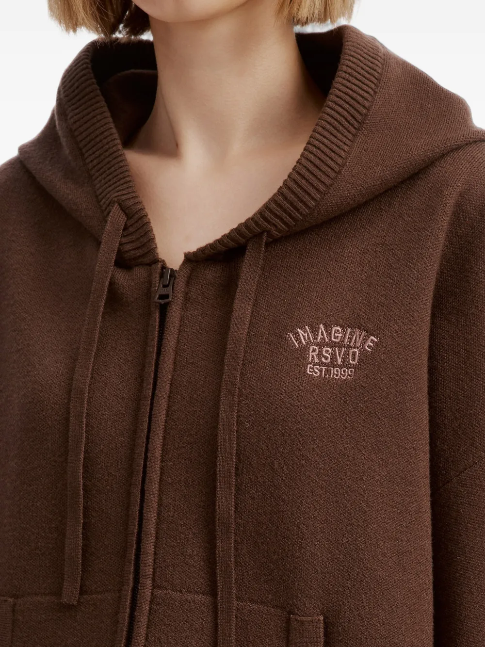 izzue logo-embroidered zip-up hoodie Bruin