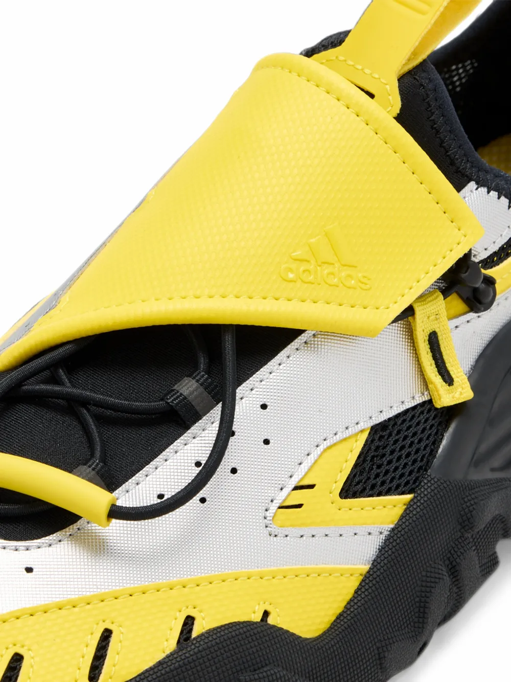adidas x Pharrell Wiliams PW Water Moc mesh-panelled toggle-fastening sneakers Geel