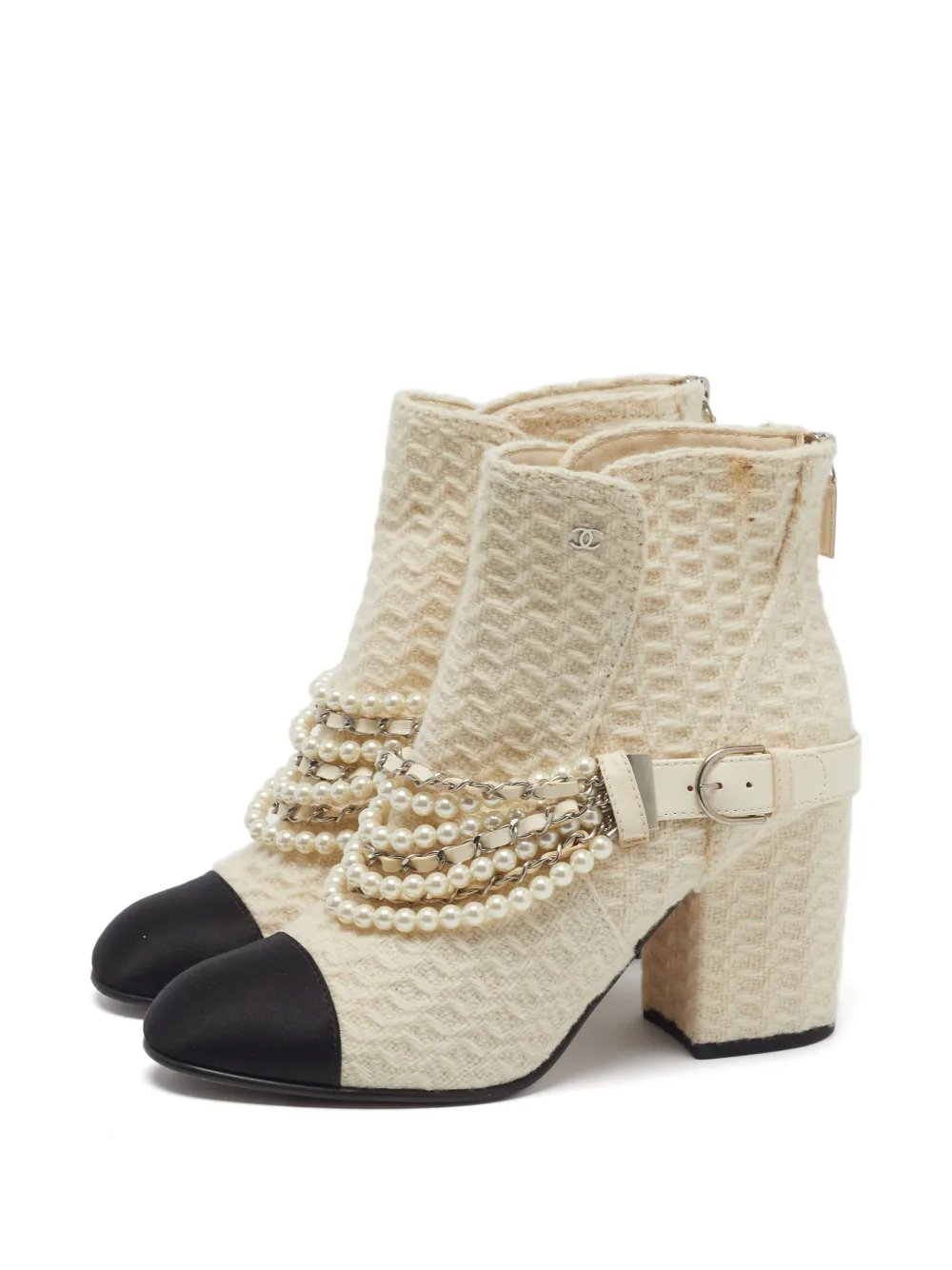 CHANEL Pre-Owned pearl-embellished ankle boots - Bianco