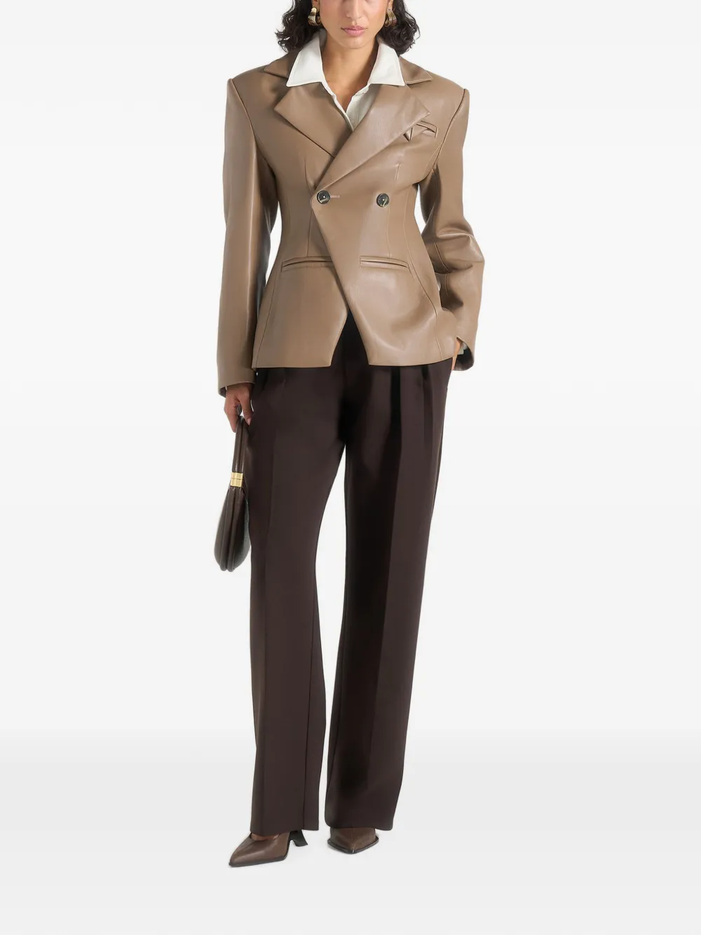 Manière De Voir Beatrice leren zandloperblazer met dubbele rij knopen Beige