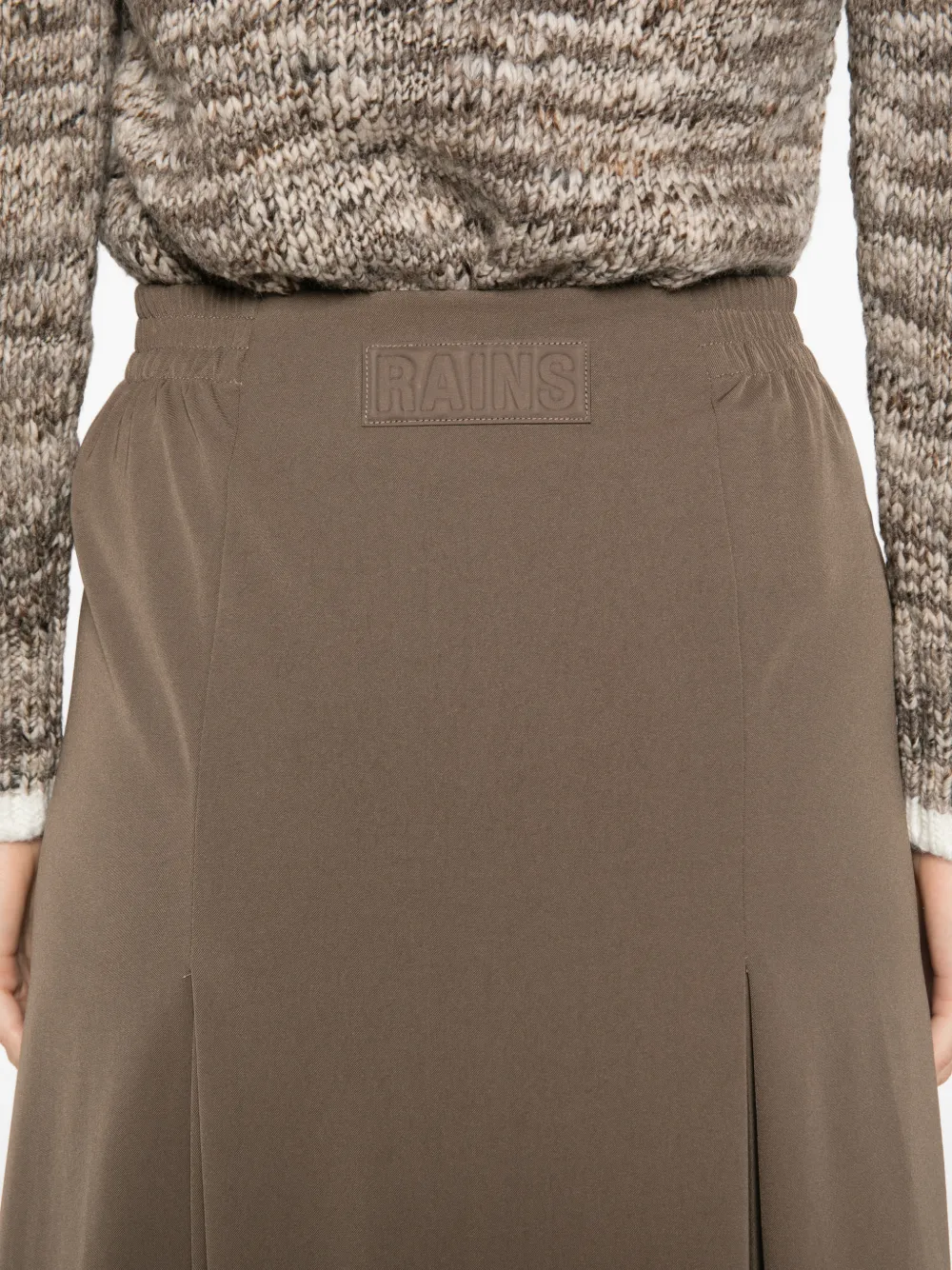 Rains Geplooide maxi-rok met logo-patch Bruin