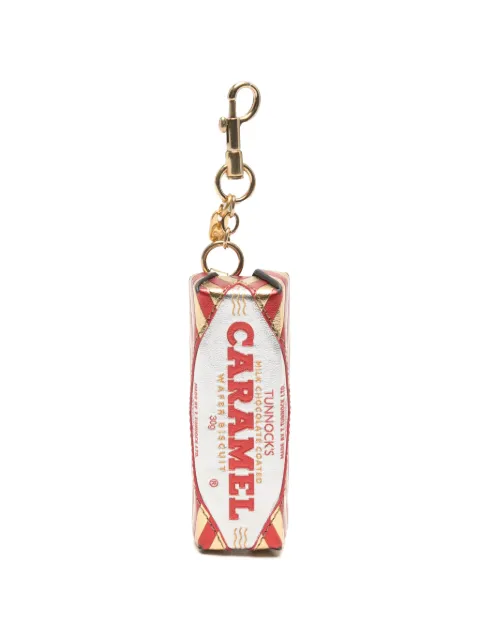 Anya Hindmarch llavero Tunnock's Caramel con cierre magnético