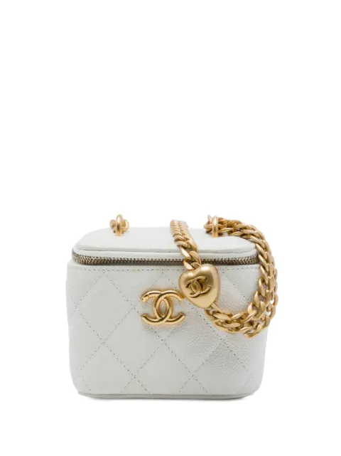 CHANEL Pre-Owned 2021-2026 Mini Quilted Caviar CC Sweetheart Vanity Case with Chain crossbody bag