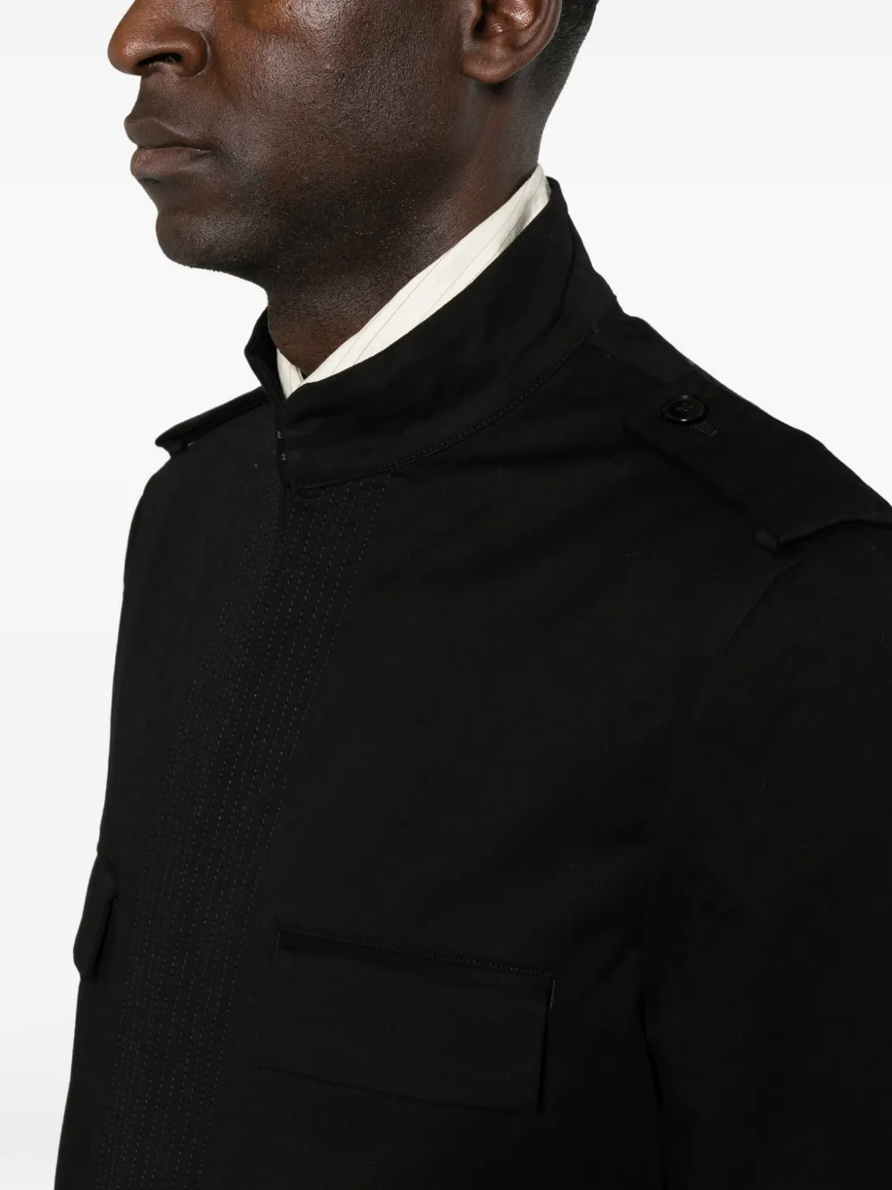 Yohji Yamamoto epaulette-detail high-neck jacket Zwart