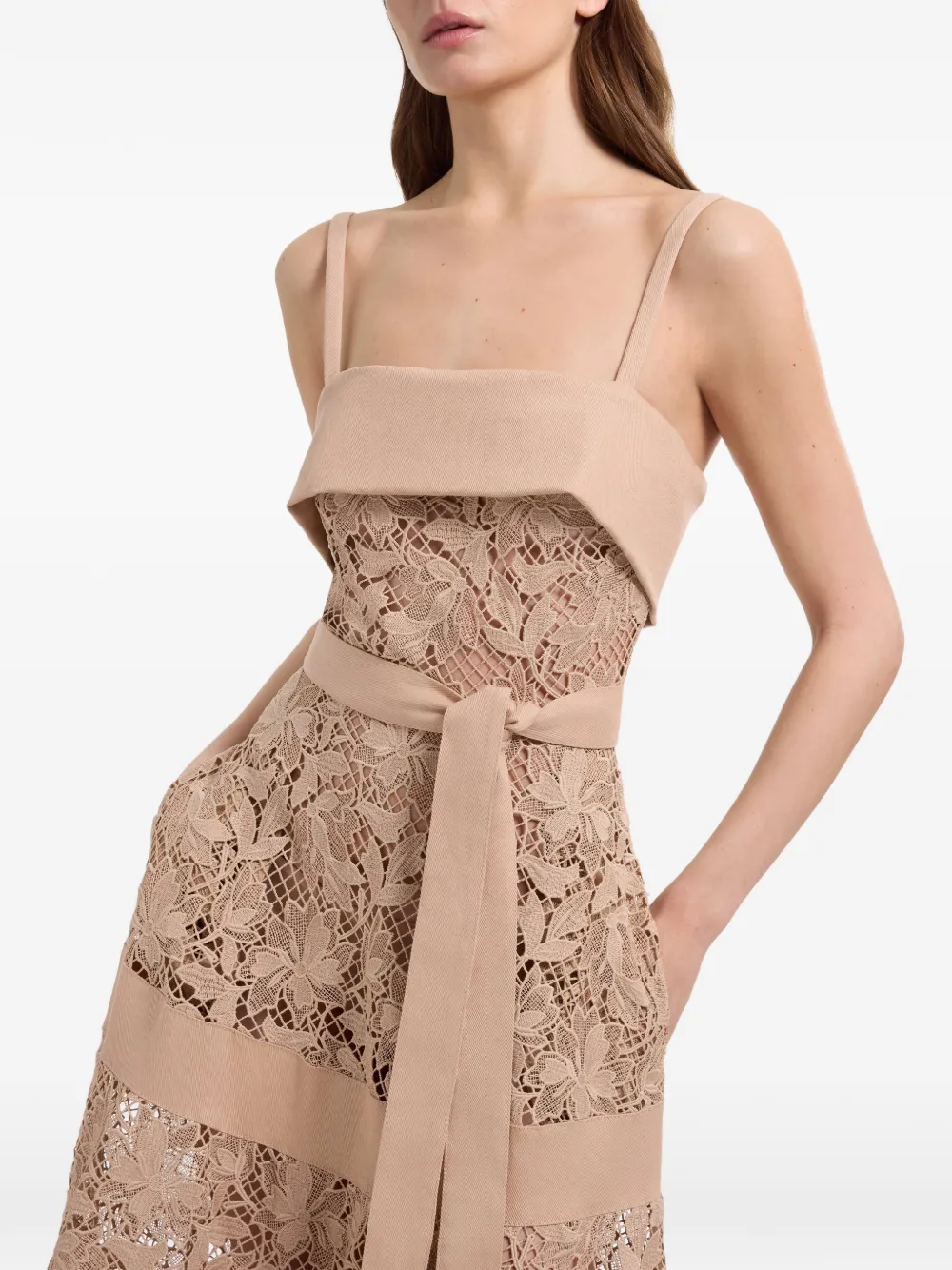 Elie Saab Macramé maxi-jurk met kant Beige