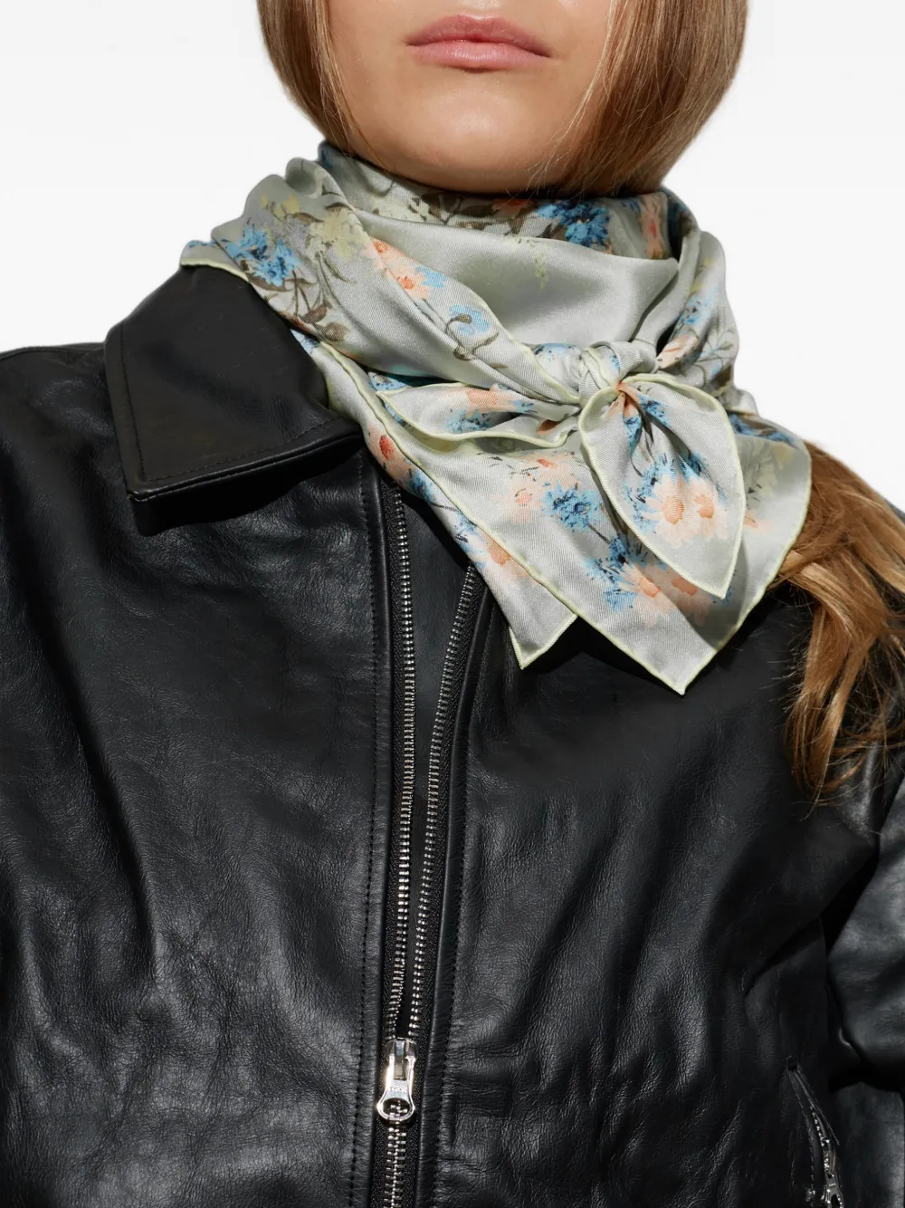 Alexander McQueen Floral-motif Silk Scarf in Green, view 4