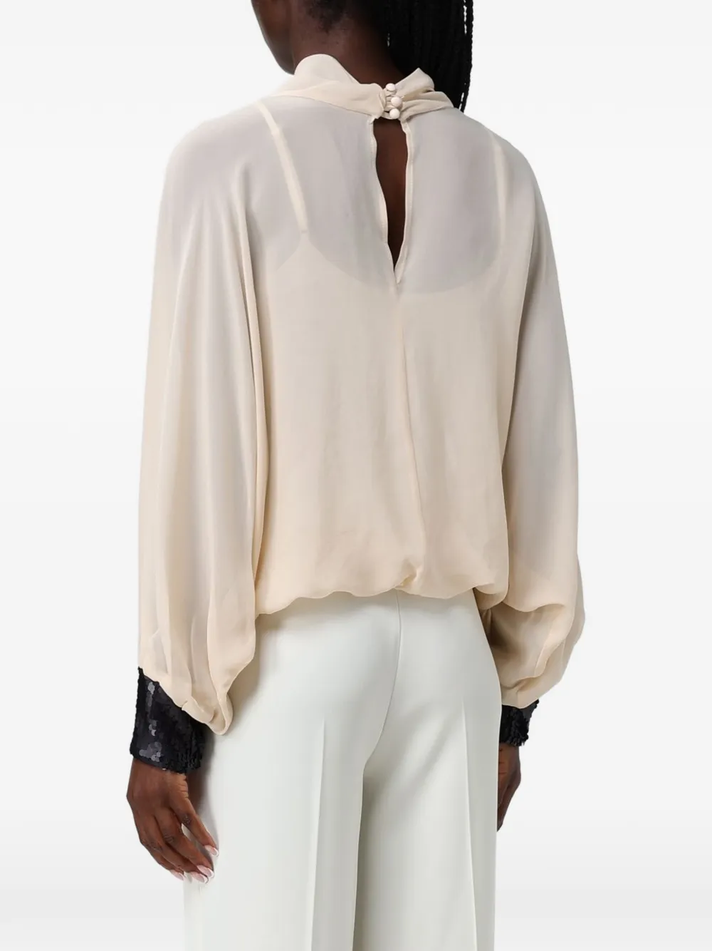 Hanita Top met hoge hals en manchetten met pailletten Beige