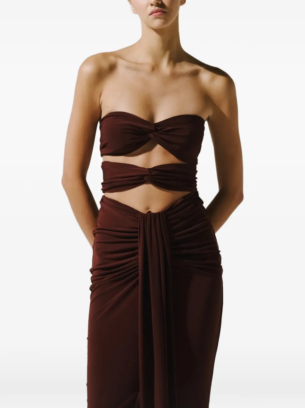 Baobab Giselle strapless maxi-jurk met uitgesneden details Bruin