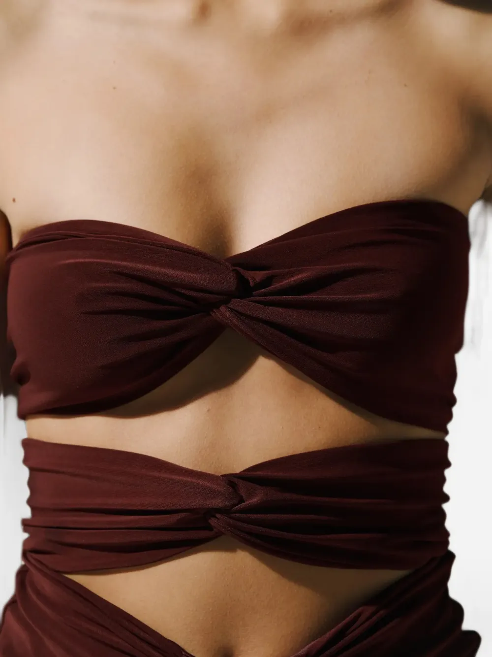 Baobab Giselle strapless maxi-jurk met uitgesneden details Bruin