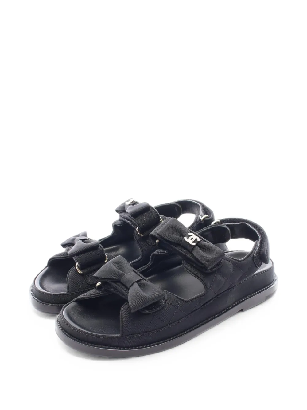 CHANEL Pre-Owned sandales matelassées à ruban (1986-1988) - Noir CHANEL Pre-Owned sandales matelassées à ruban (1986-1988) - Noir