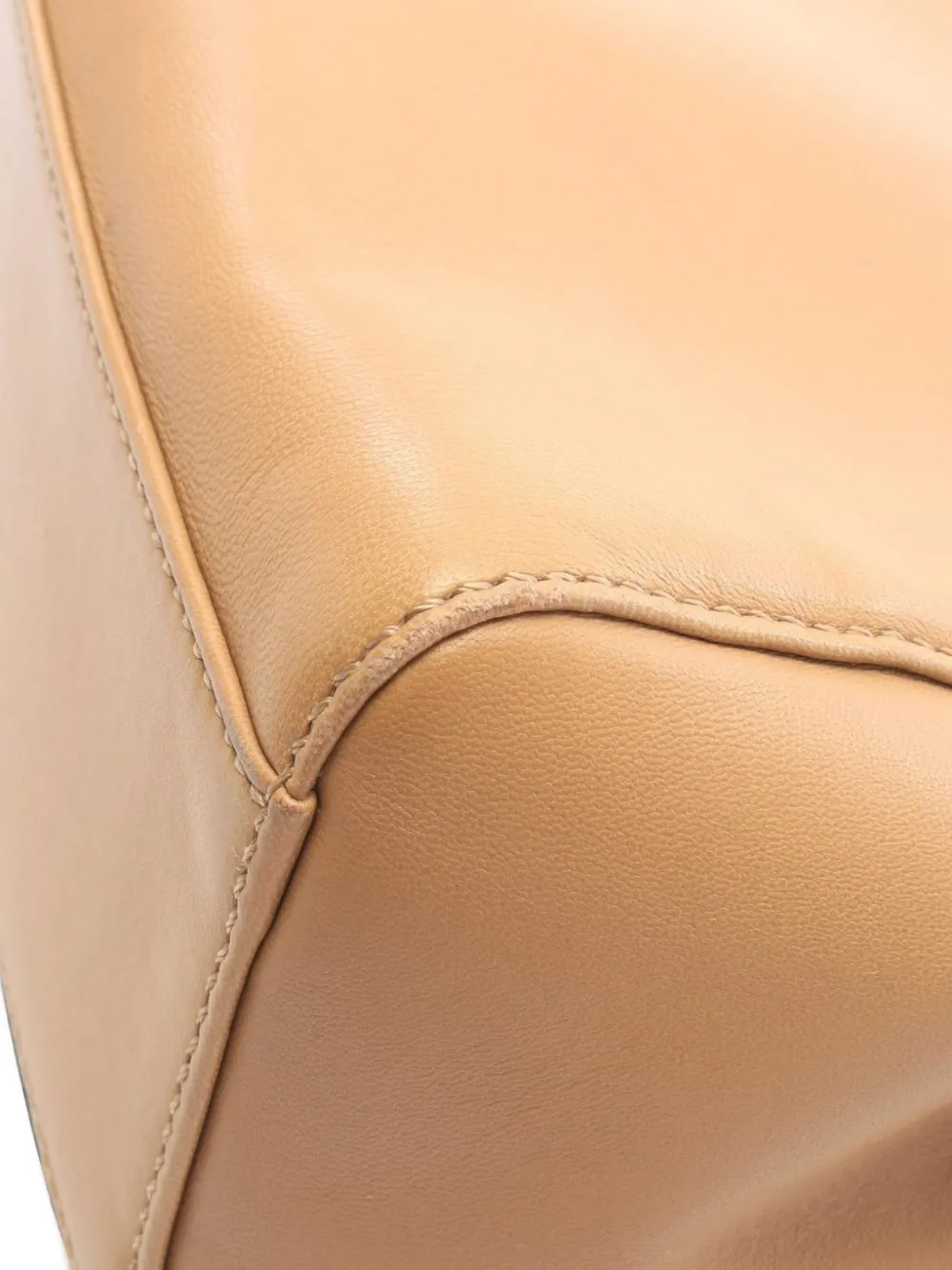 Fendi Pre-Owned 2000s Mini Peekaboo tote bag Beige
