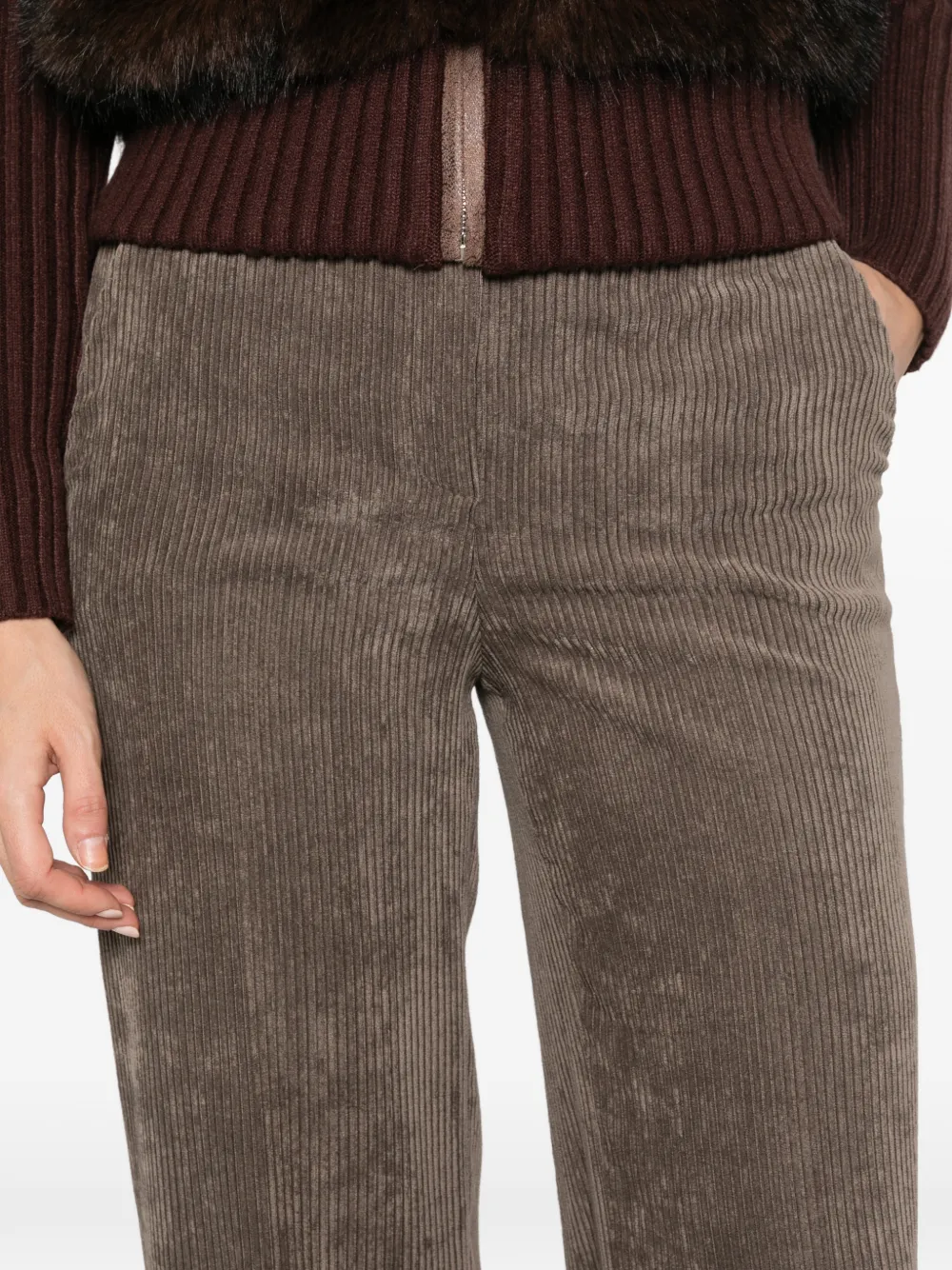 Via Masini 80 Ribfluwelen straight broek Bruin