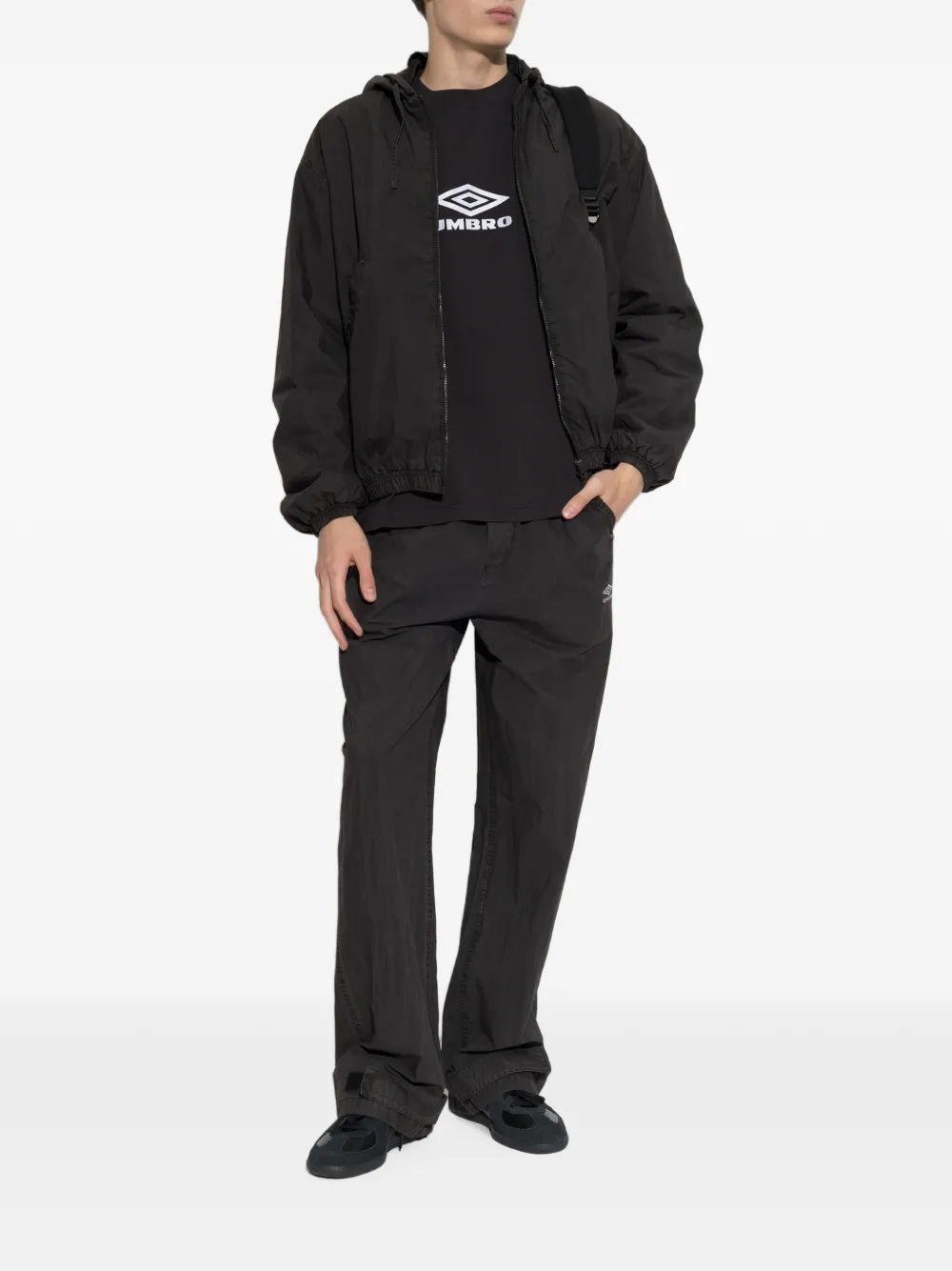 UMBRO logo-patch hooded jacket Zwart