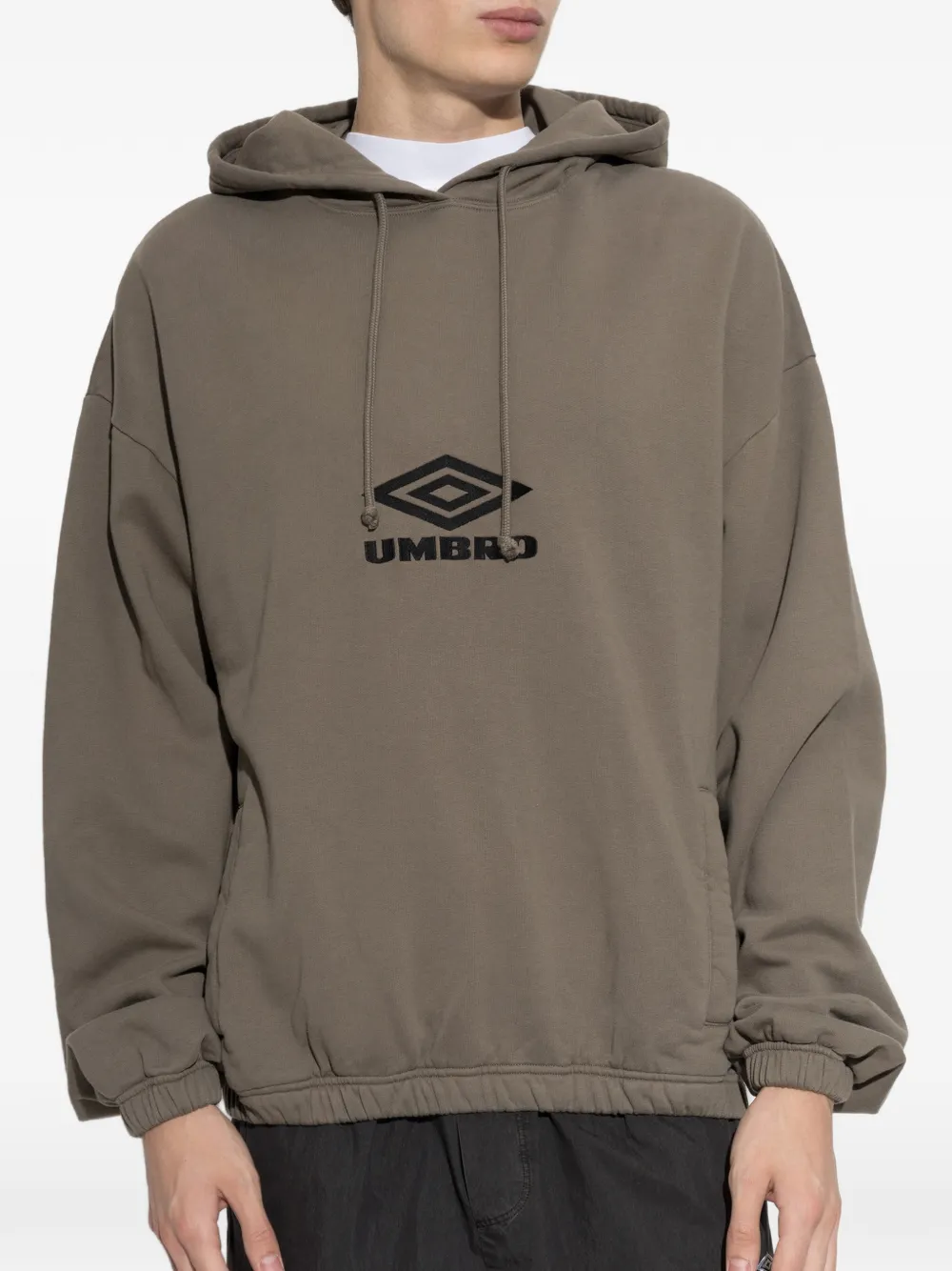 UMBRO logo-embroidered drawstring hoodie Grijs