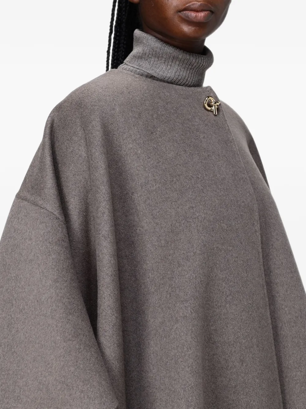 Fabiana Filippi Jas met cape en monili-verfraaiing Bruin