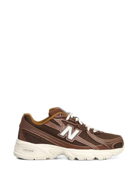 New Balance Tênis cano baixo com recortes