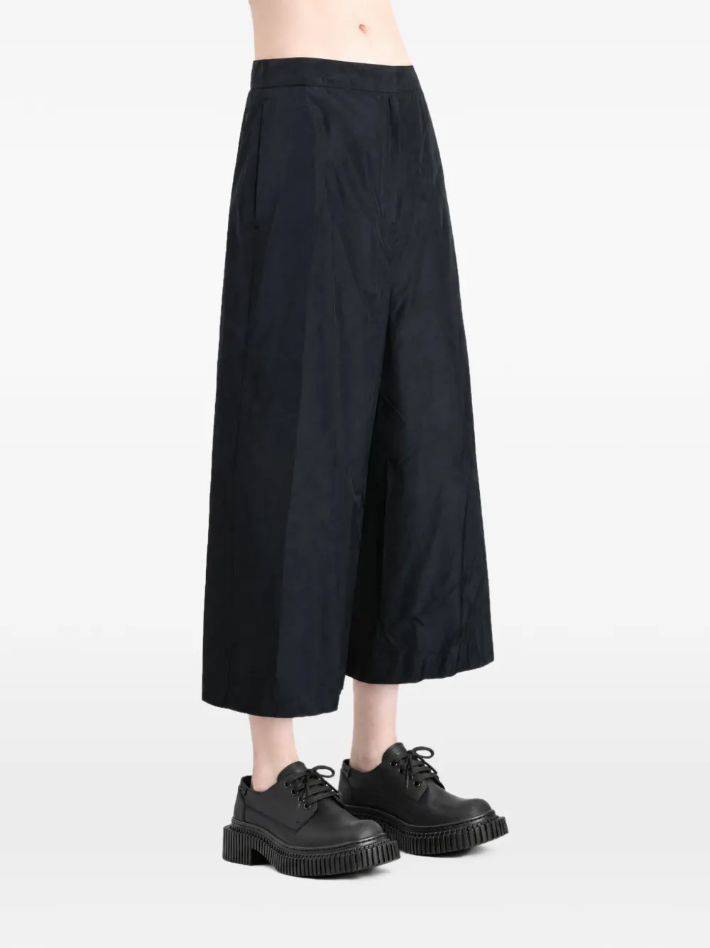 Amomento Cropped broek met wijde broeken Zwart