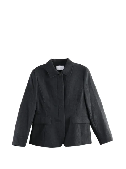 Amomento concealed-fastening jacket