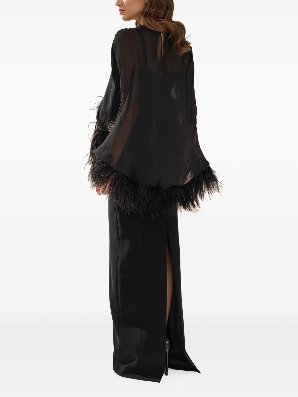 SILK LOVE & LACE Vera avondjurk met verenafwerking Zwart