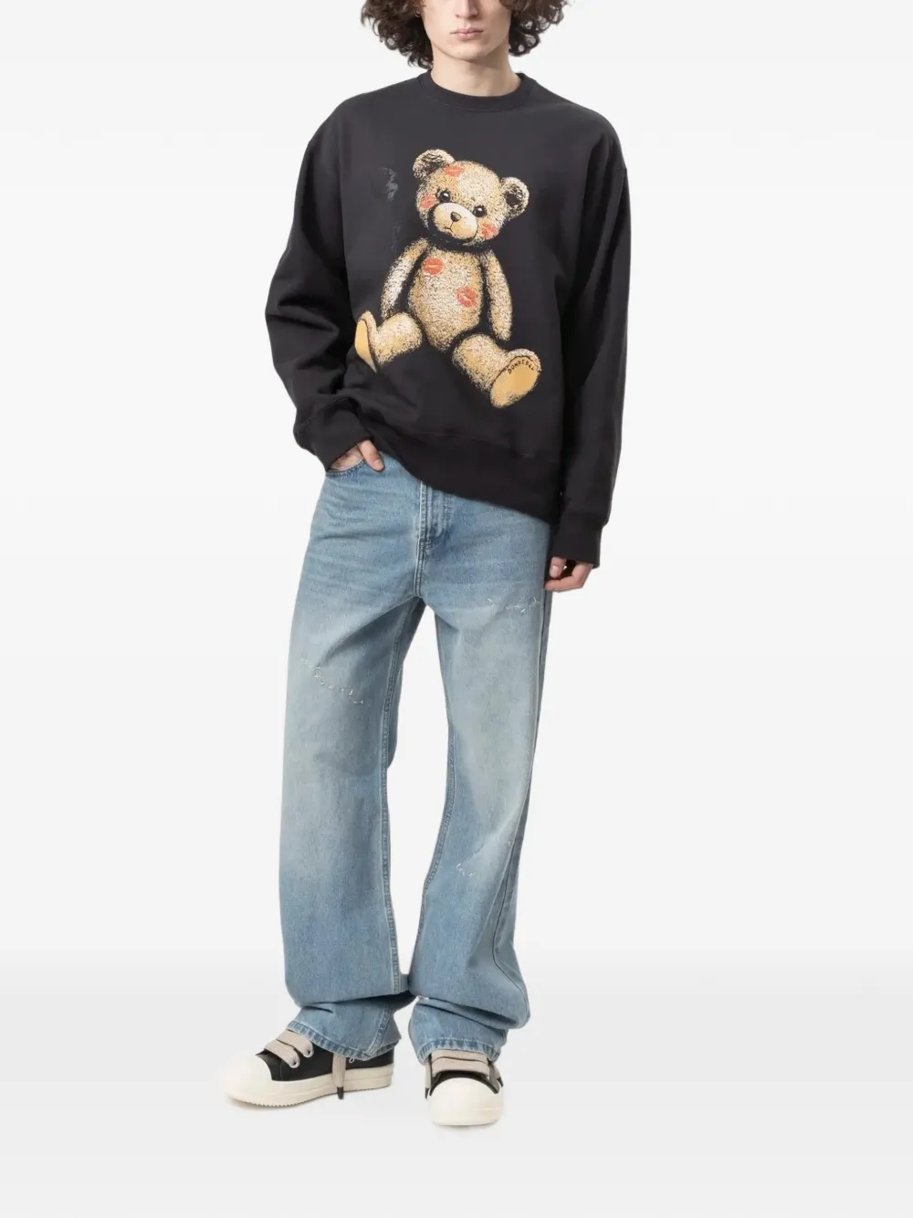 DOMREBEL Big Kiss teddy bear-print sweatshirt Zwart