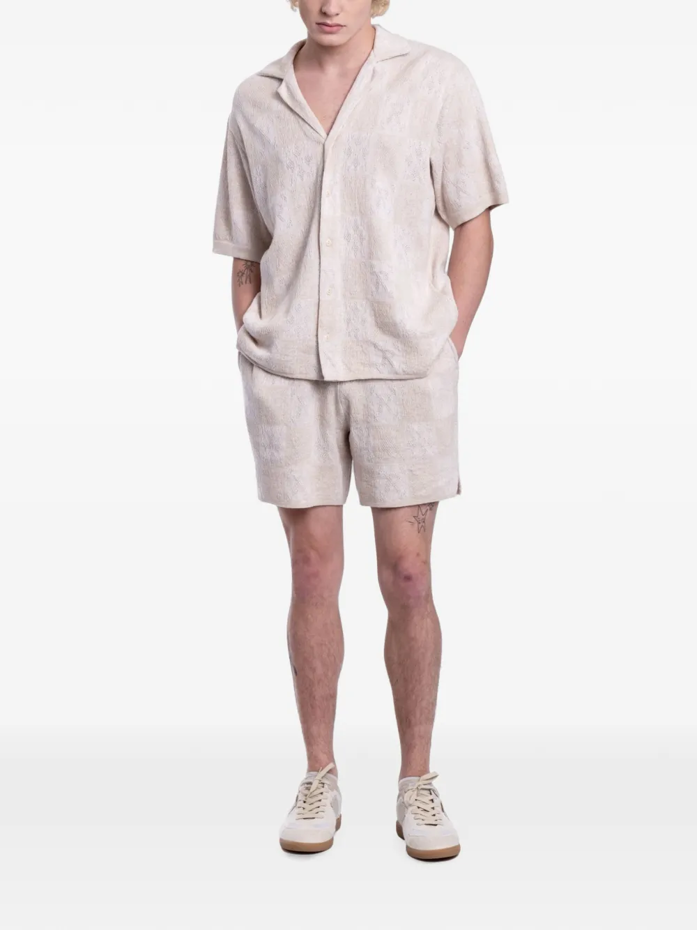 Represent crochet checkered shorts Wit