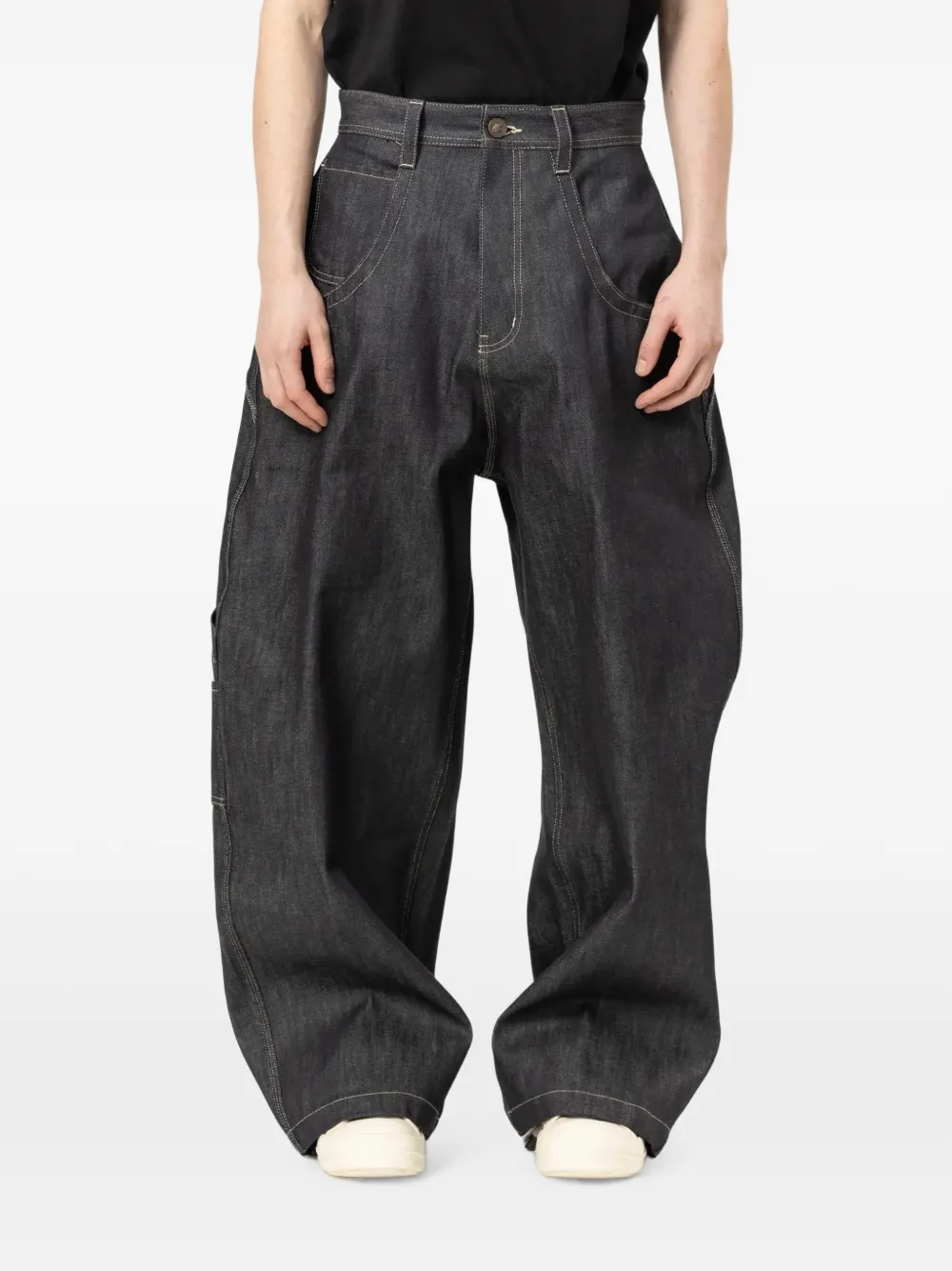 PROTOCOL INDEX curved-seam jeans