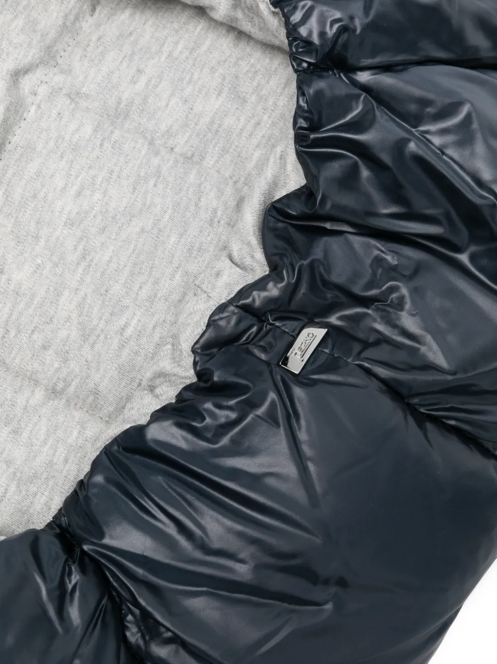 Herno Kids quilted padded baby nest Blauw